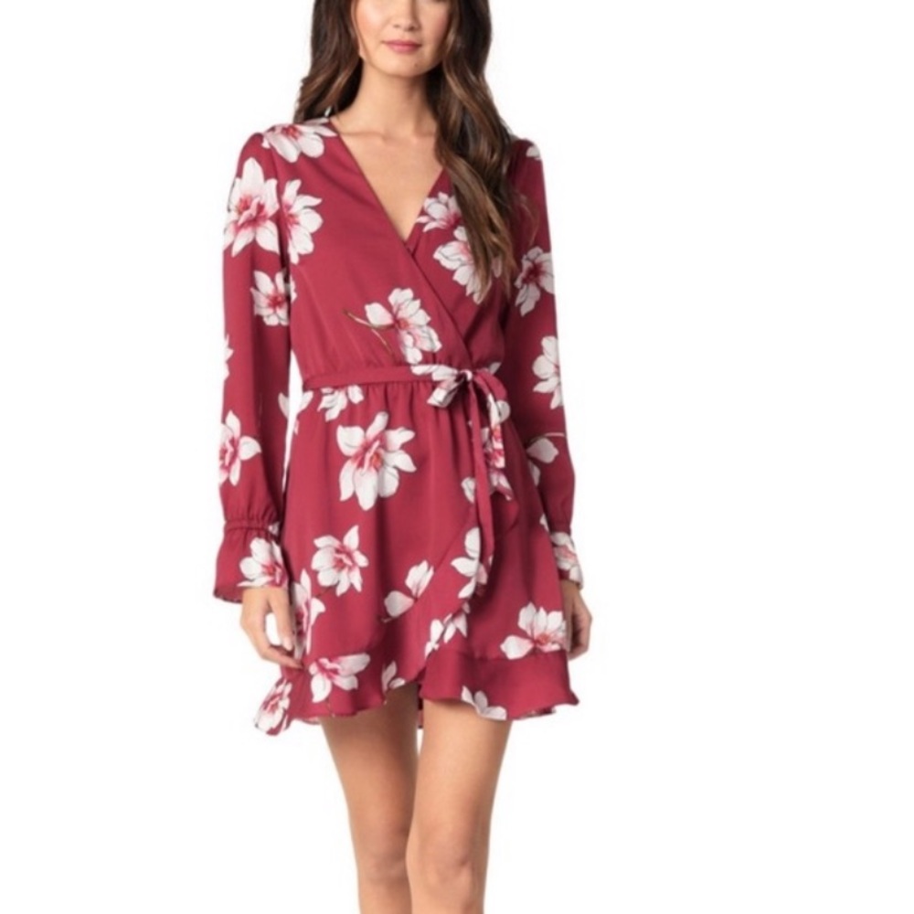 cupcakes & cashmere floral ruffle trim wra…